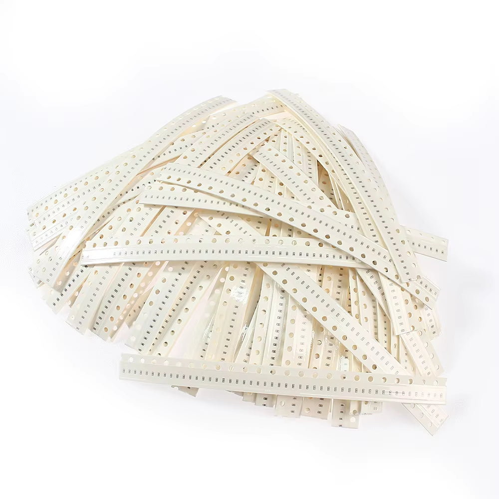 0402 0603 0805 Ceramic Capacitor Multilayer SMD Capacitor Assorted Kit , 1P-10UF 50 Values Capacitance Set 10NF 22NF 1UF 10UF